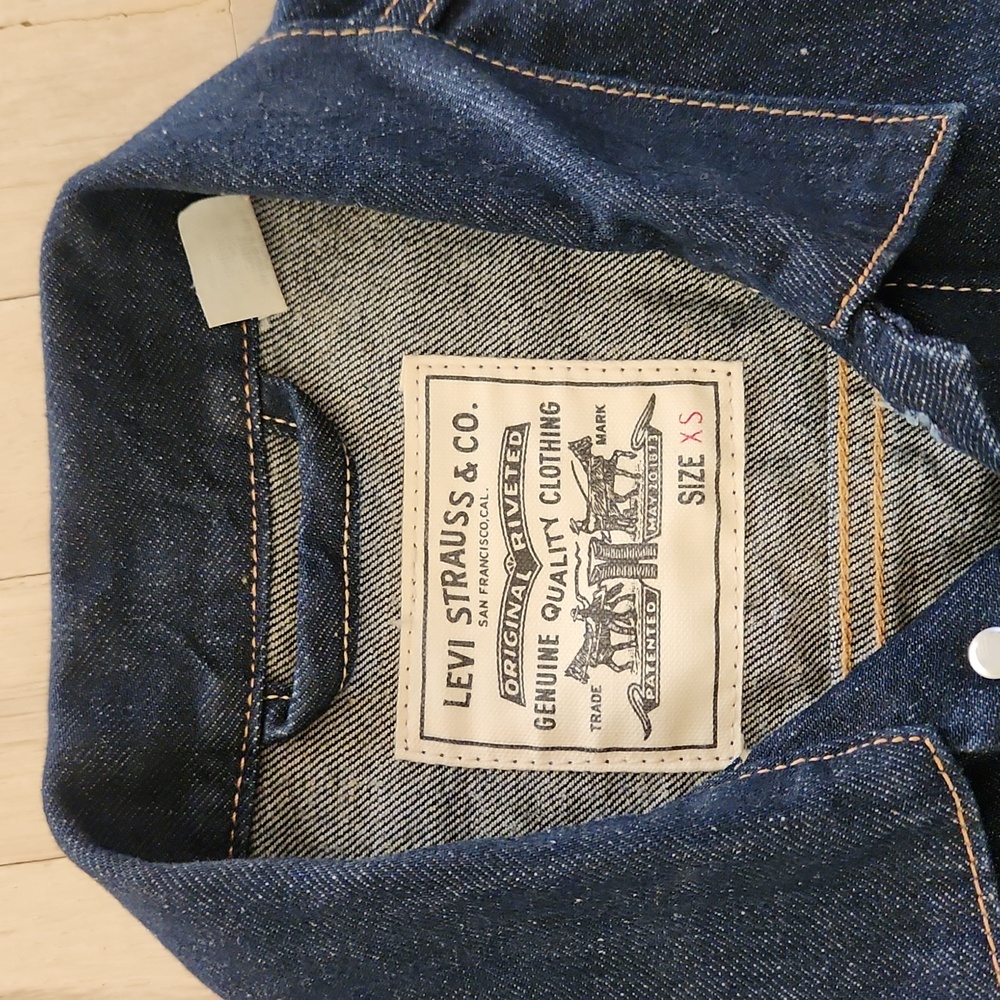 Levi’s Mens Classic Trucker Original Denim Jean Jacket Indigo Blue Size XS Levis - Picture 9 of 12
